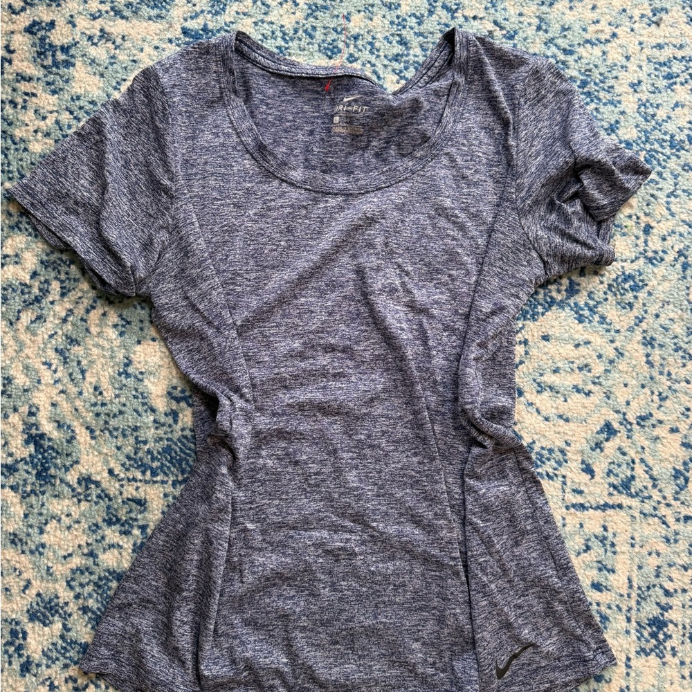SOLD Nike Women's Gray Athletic Top